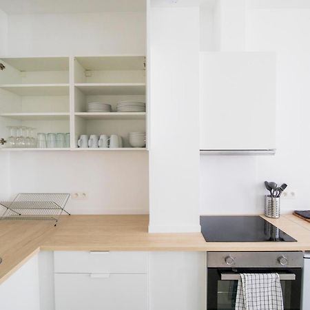 Travelease - Midi Bed & Breakfast Anderlecht Exterior photo