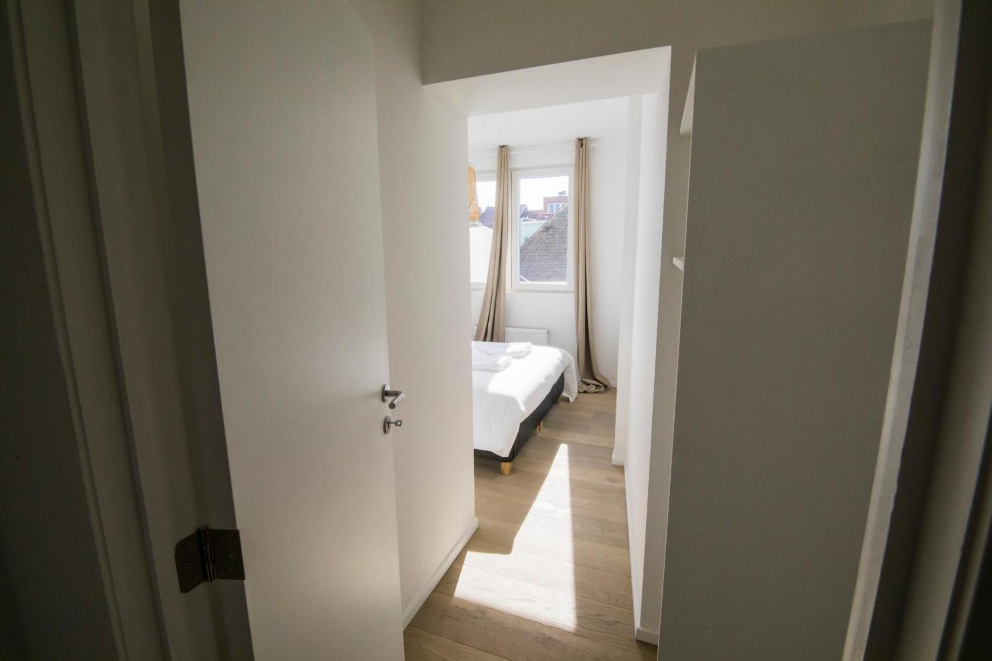 Travelease - Midi Bed & Breakfast Anderlecht Exterior photo