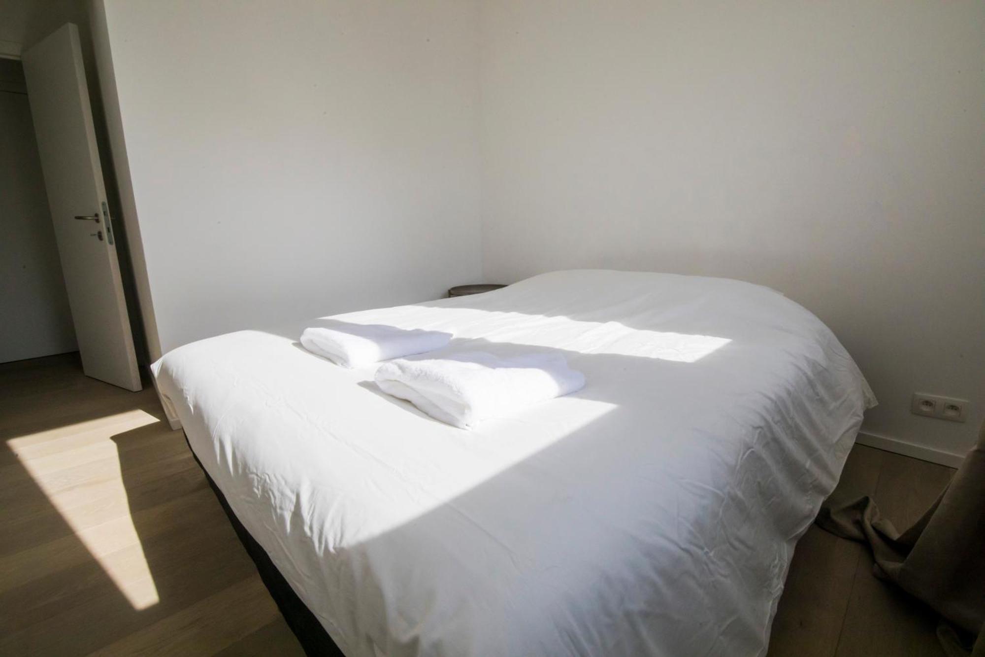 Travelease - Midi Bed & Breakfast Anderlecht Exterior photo